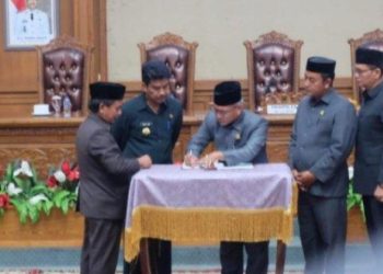 APBD 2025 Disepakati, Pemkab dan DPRD Muaro Jambi Prioritaskan Infrastruktur dan Pelayanan Publik