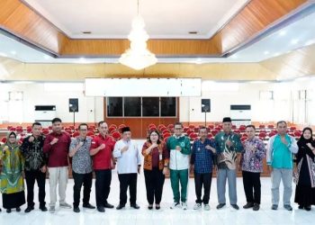 Asisten I Setda Pemkab Batanghari Membuka Evaluasi Desa/Kelurahan Sadar Hukum