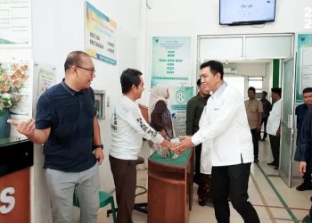 Bupati Batanghari dan Ketua TP-PKK Kunjungi Pasien RSUD Hamba di Hari Raya Idul Fitri, Berbagi Kebahagiaan dari Kamar ke Kamar