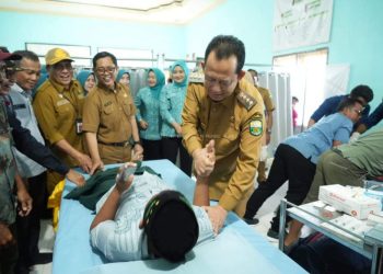 Bupati Muaro Jambi Luncurkan Program Sunat Gratis di Seluruh Pukesmas