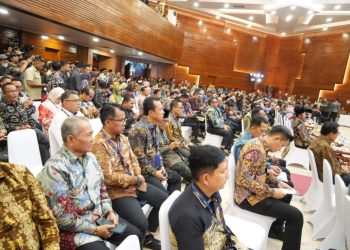 Bupati Muaro Jambi Hadiri Standar Pelayanan Minimal Award TA 2025